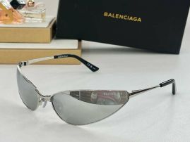 Picture of Balenciga Sunglasses _SKUfw55708272fw